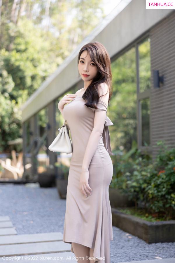 陈芝 芝芝Booty [XiuRen]高清写真图 2022.11.10 No.5839 徐莉芝Booty 时尚美腿第3张图片